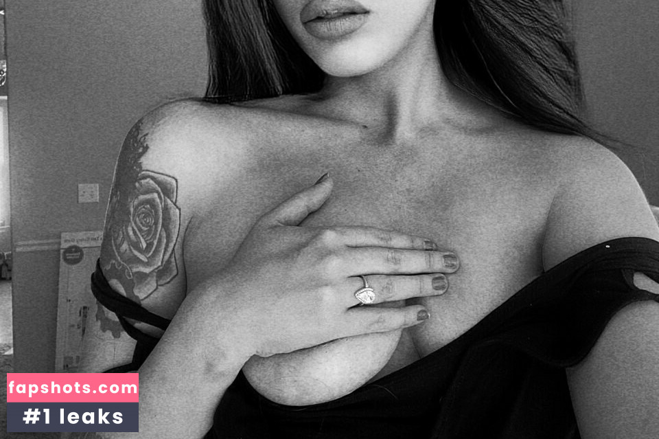 Deavan Clegg Nude Leaks OnlyFans Photos #15 - LeakJerk