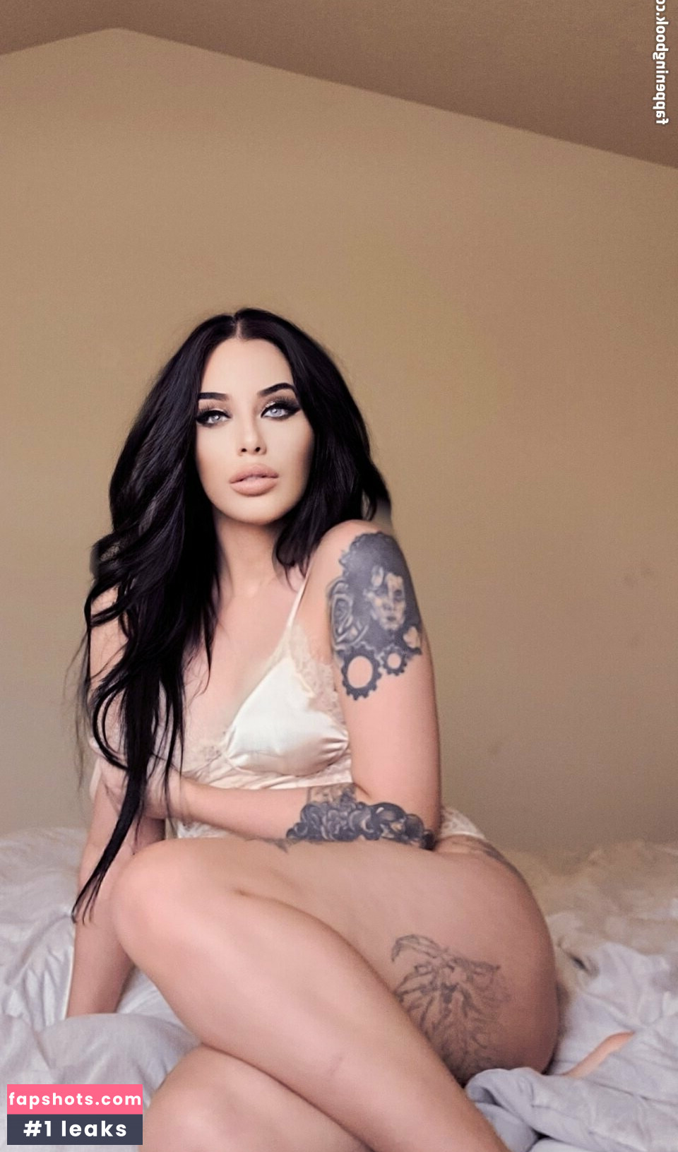 Deavan Clegg Nude Leaks OnlyFans Photos #32 - LeakJerk