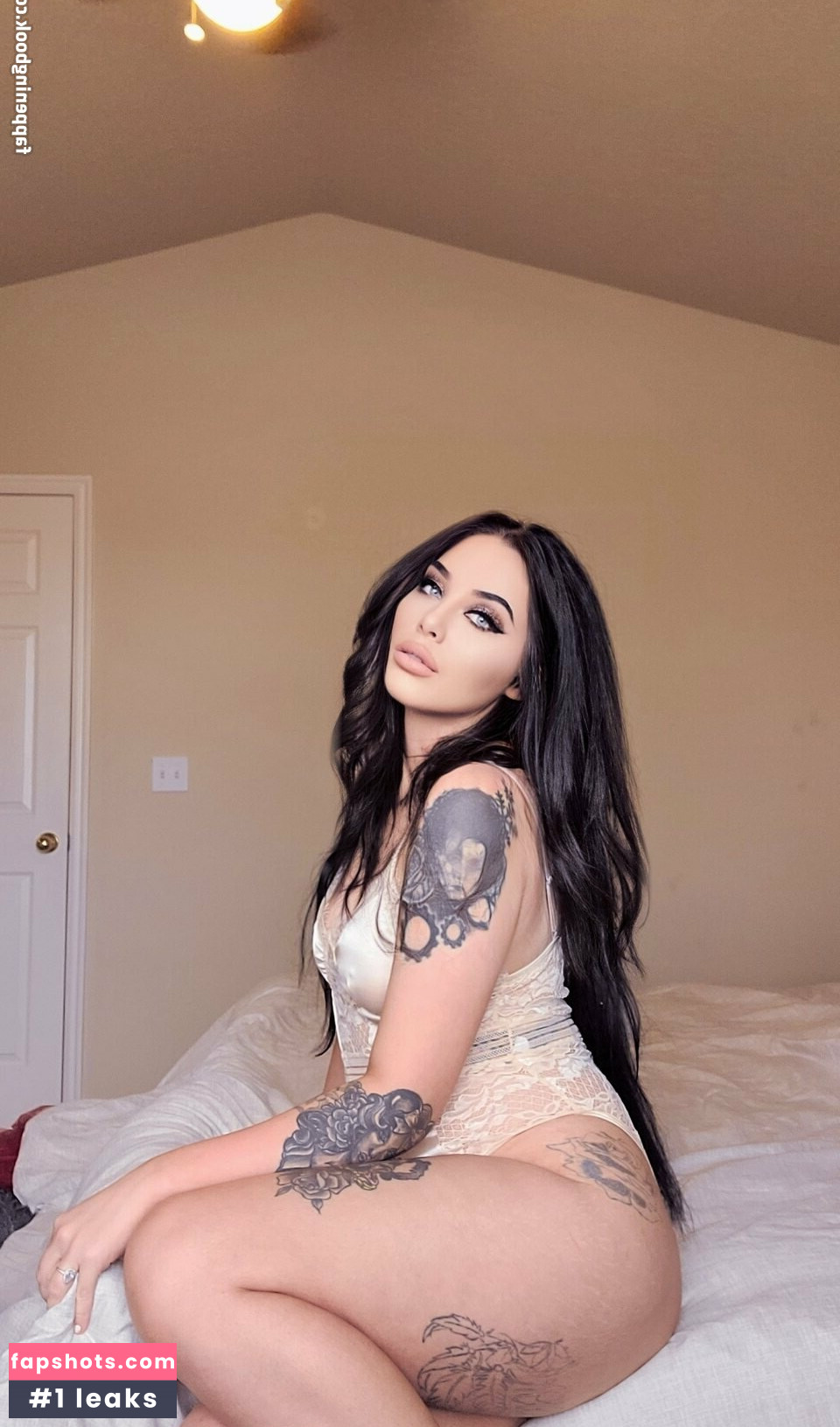 Deavan Clegg Nude Leaks OnlyFans Photos #34 - LeakJerk