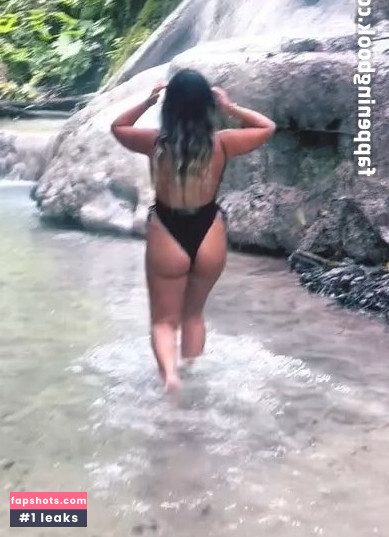 Debbie Bug gallery photo #12