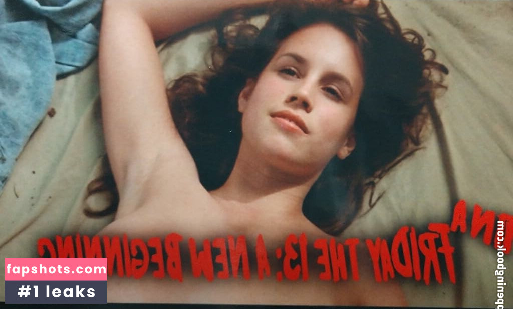 Debi Sue Voorhees gallery photo #10