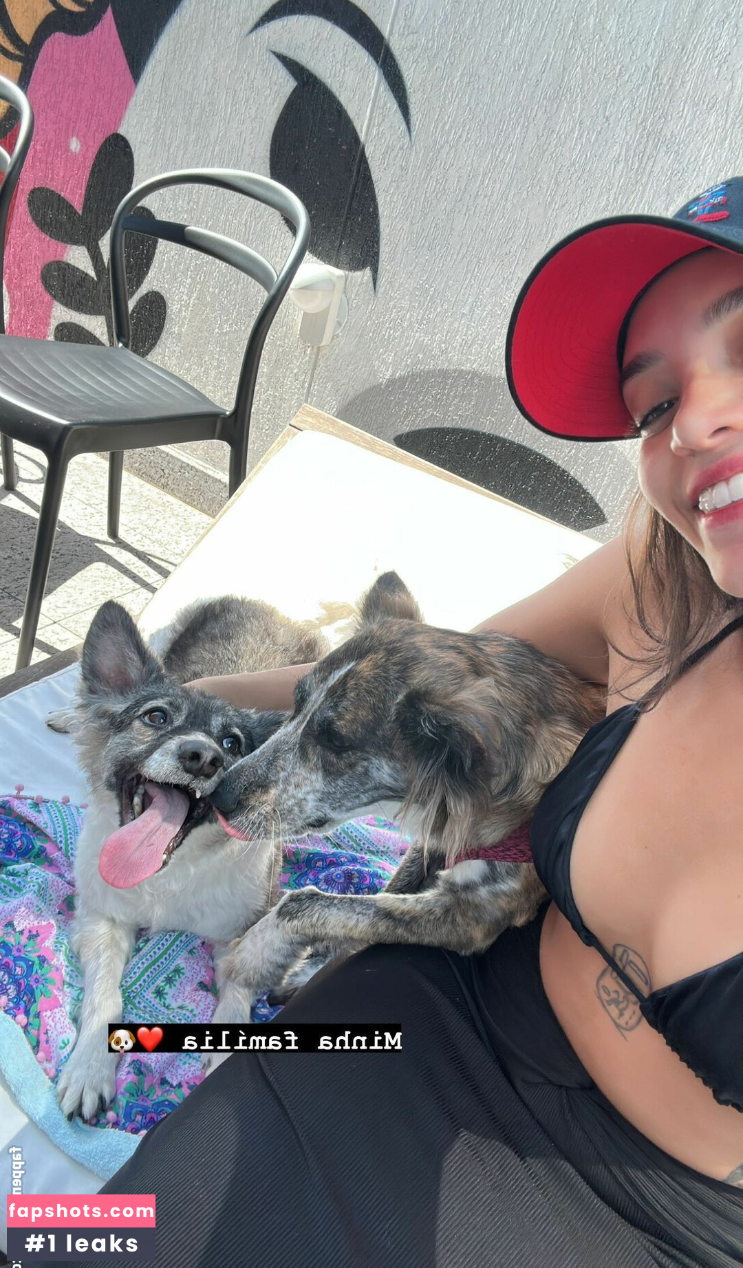 Débora Aladim gallery photo #15