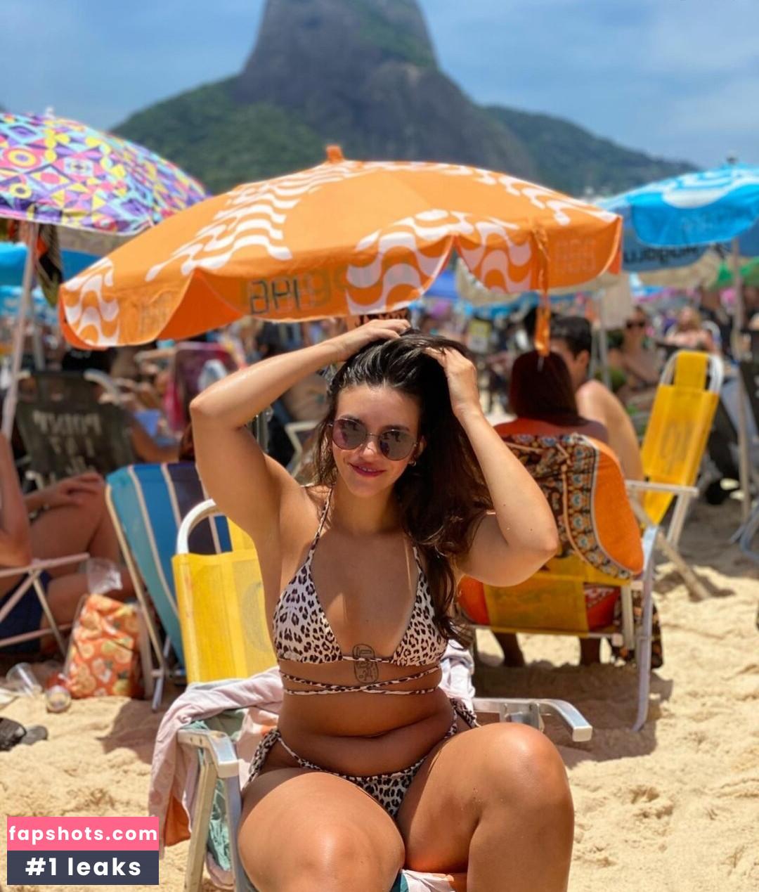 Débora Aladim gallery photo #45