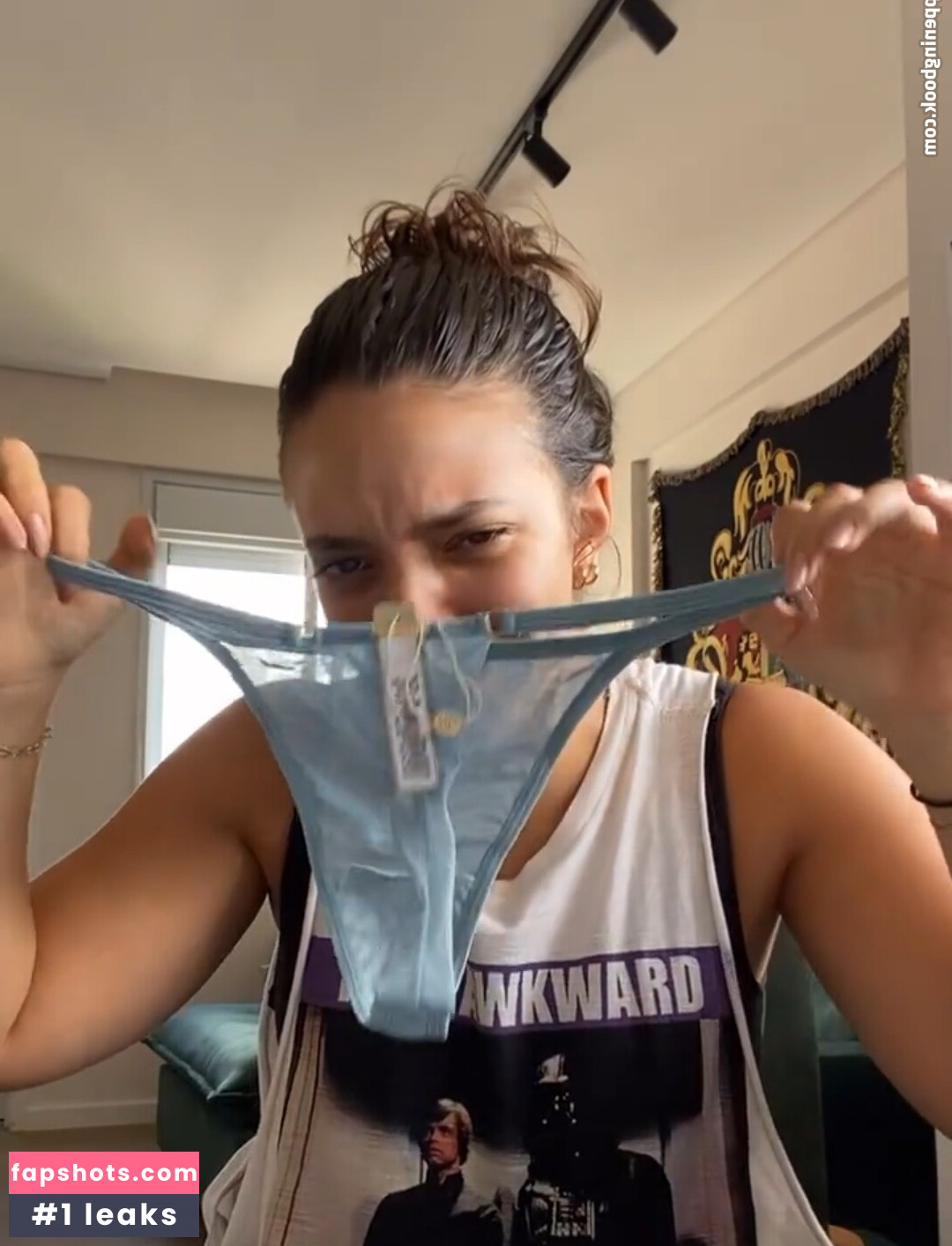 Débora Aladim gallery photo #48