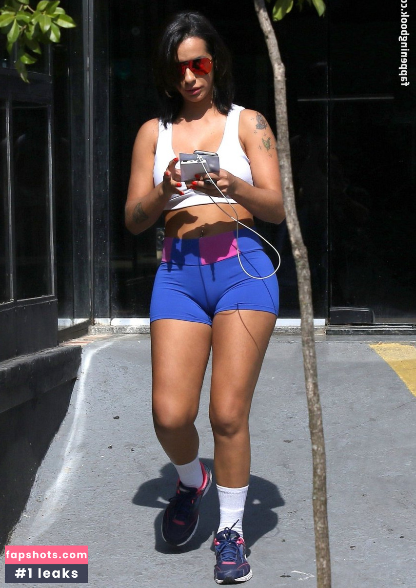 Débora Dunhill gallery photo #7