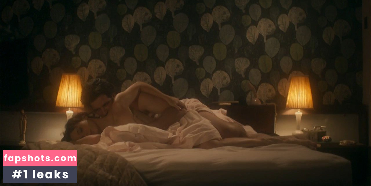 Débora Falabella gallery photo #4