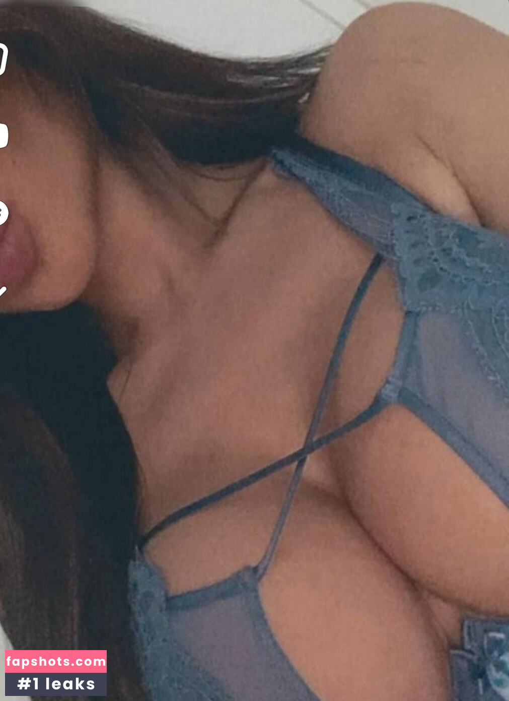 Debora Gabriella gallery photo #5