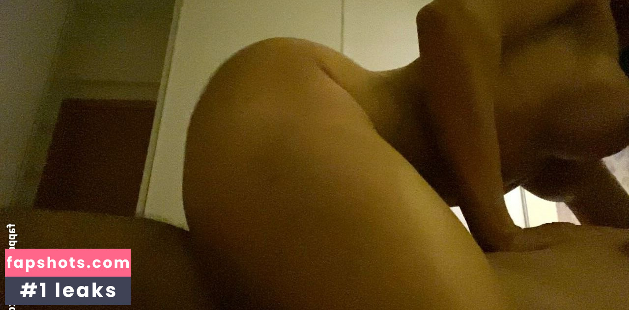 Débora Gomes gallery photo #67