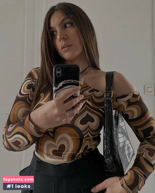 Debora Tanzo gallery photo #4