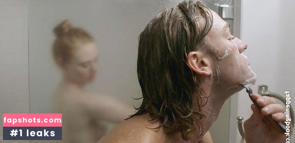 Deborah Ann Woll gallery photo #126