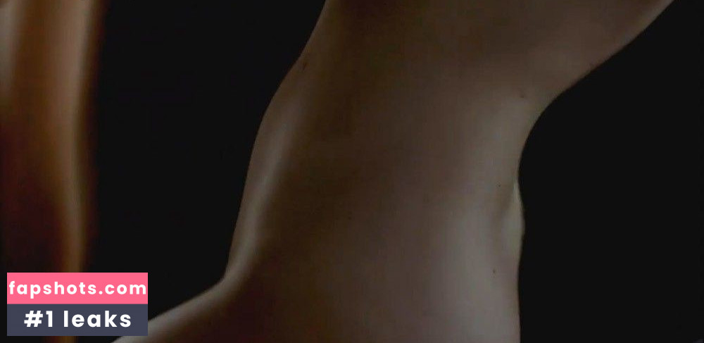 Deborah Ann Woll gallery photo #133