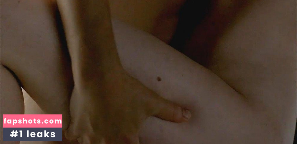 Deborah Ann Woll gallery photo #134