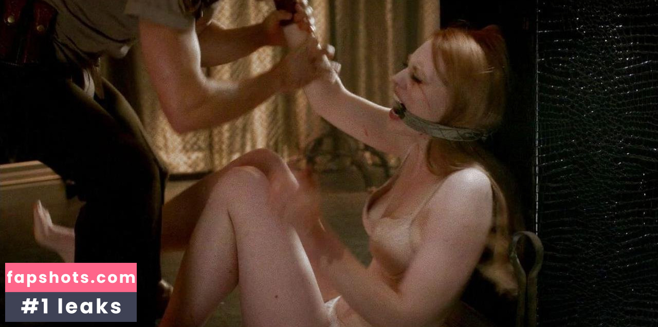 Deborah Ann Woll gallery photo #160