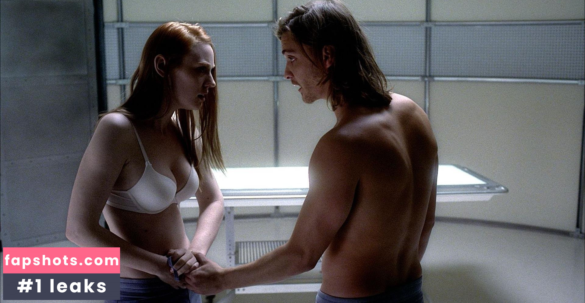 Deborah Ann Woll gallery photo #167