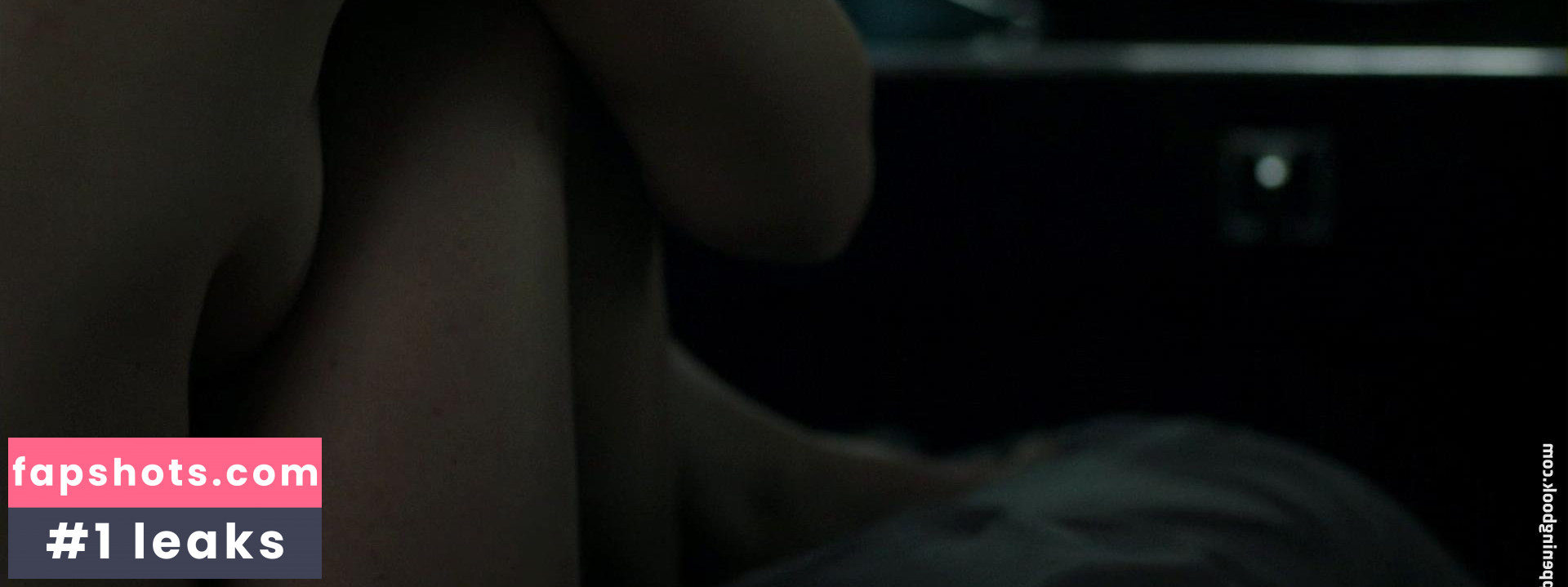 Deborah Ann Woll gallery photo #168