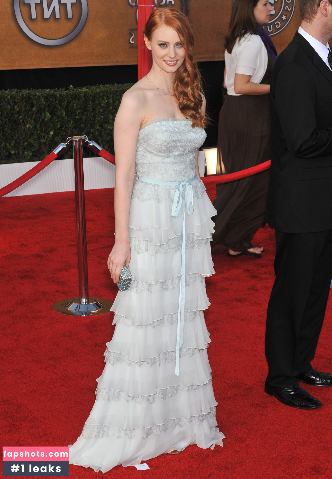 Deborah Ann Woll gallery photo #23