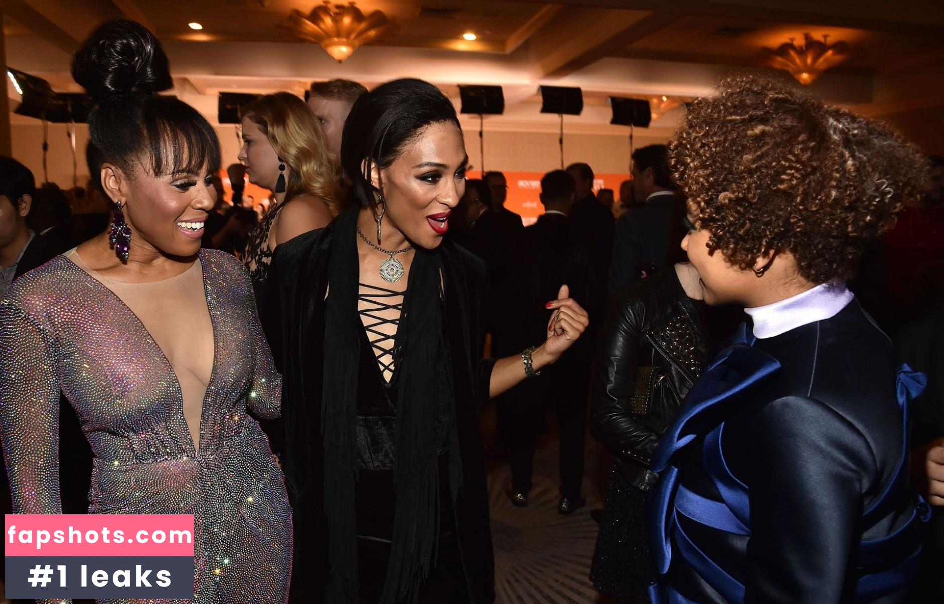 Deborah Cox gallery photo #12