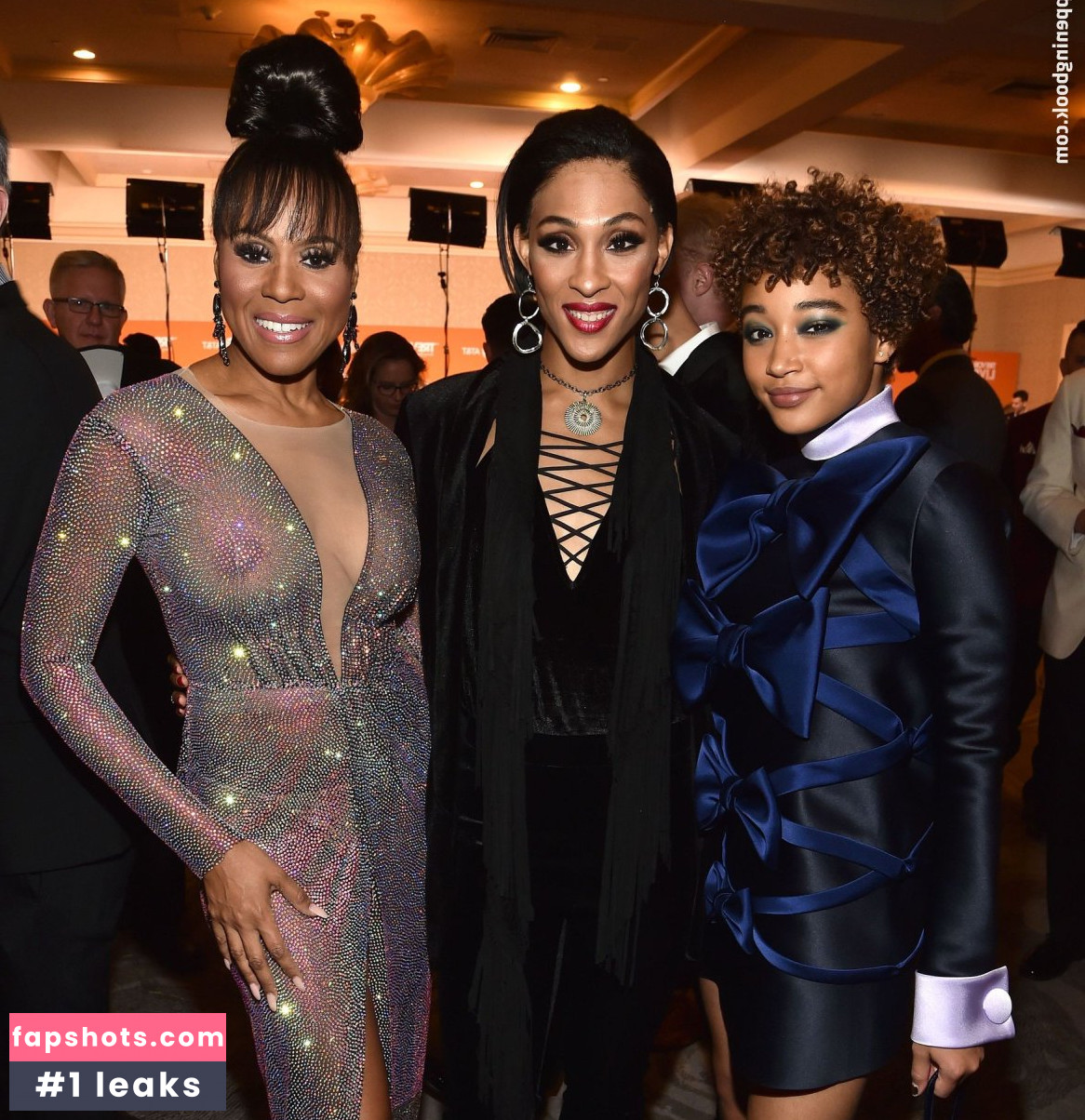 Deborah Cox gallery photo #13