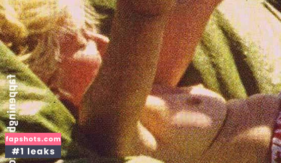 Deborah Harry gallery photo #40