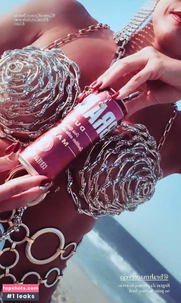 Deborah Secco gallery photo #257