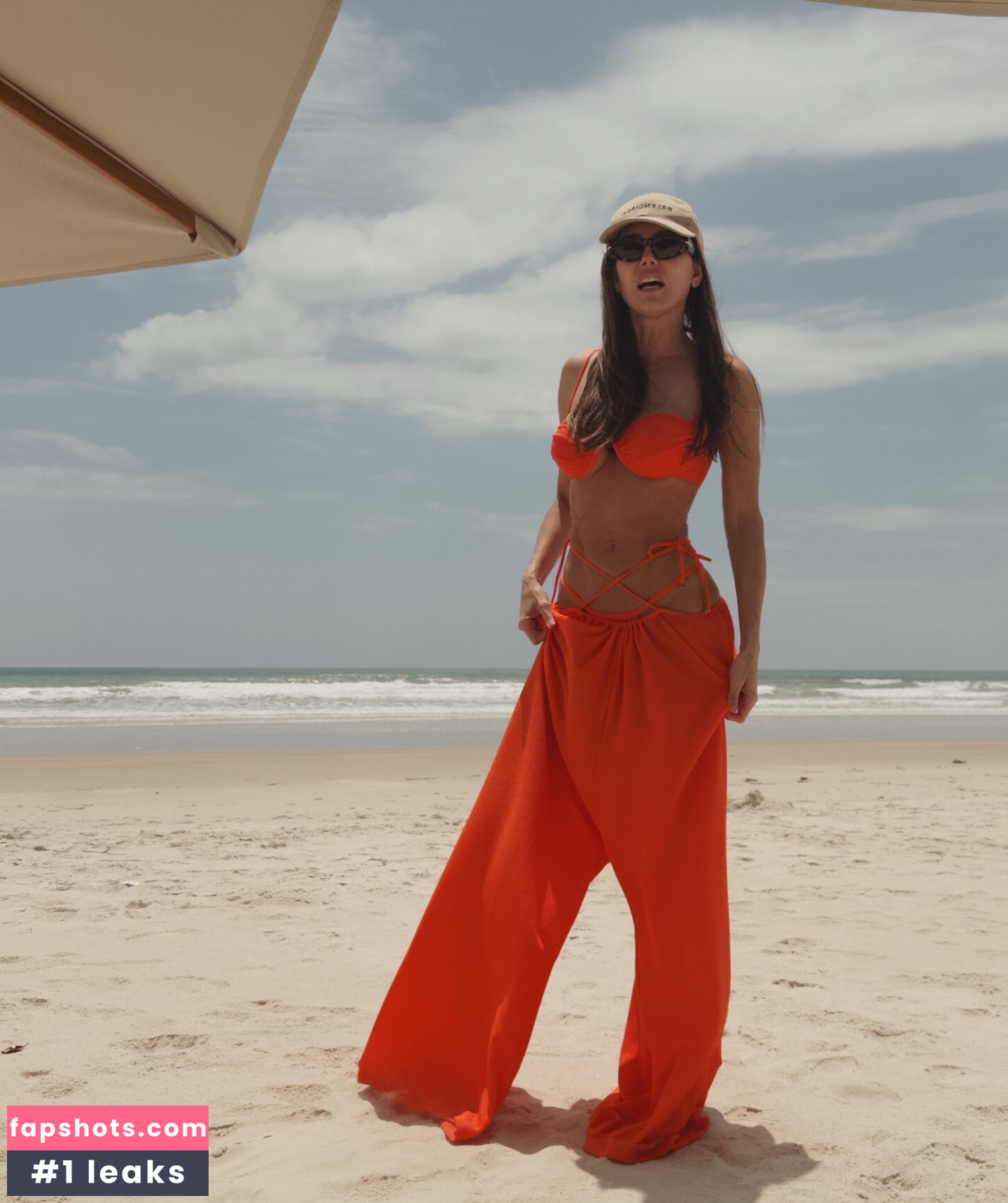 Deborah Secco gallery photo #76