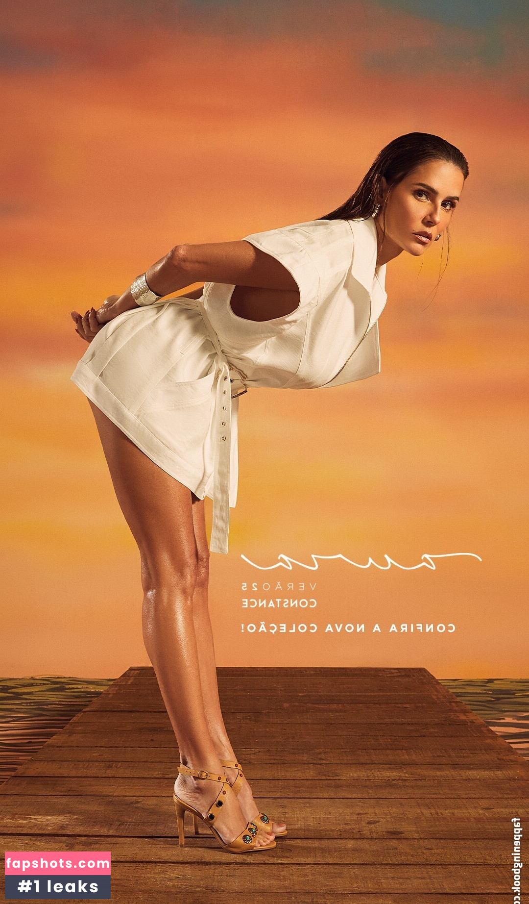 Deborah Secco gallery photo #98