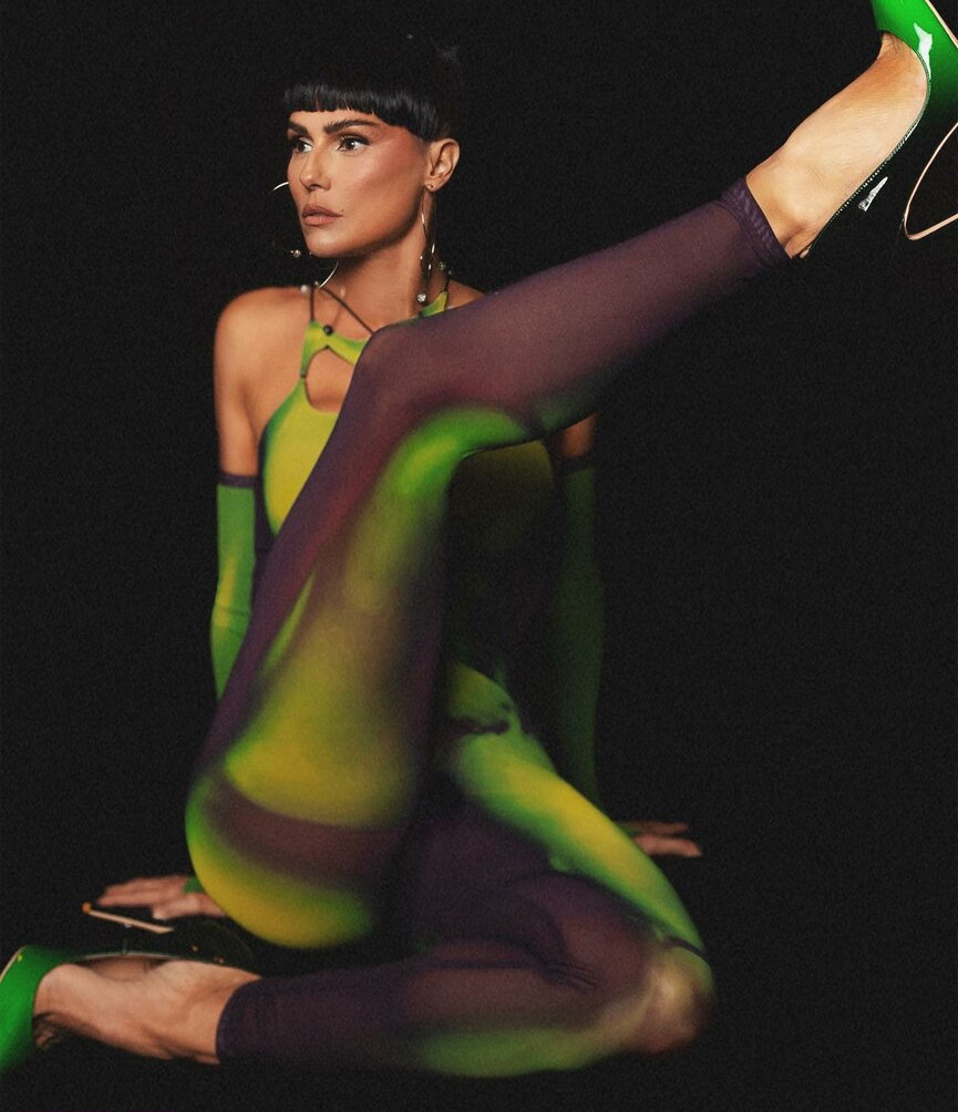 deborah-secco gallery photo #1012