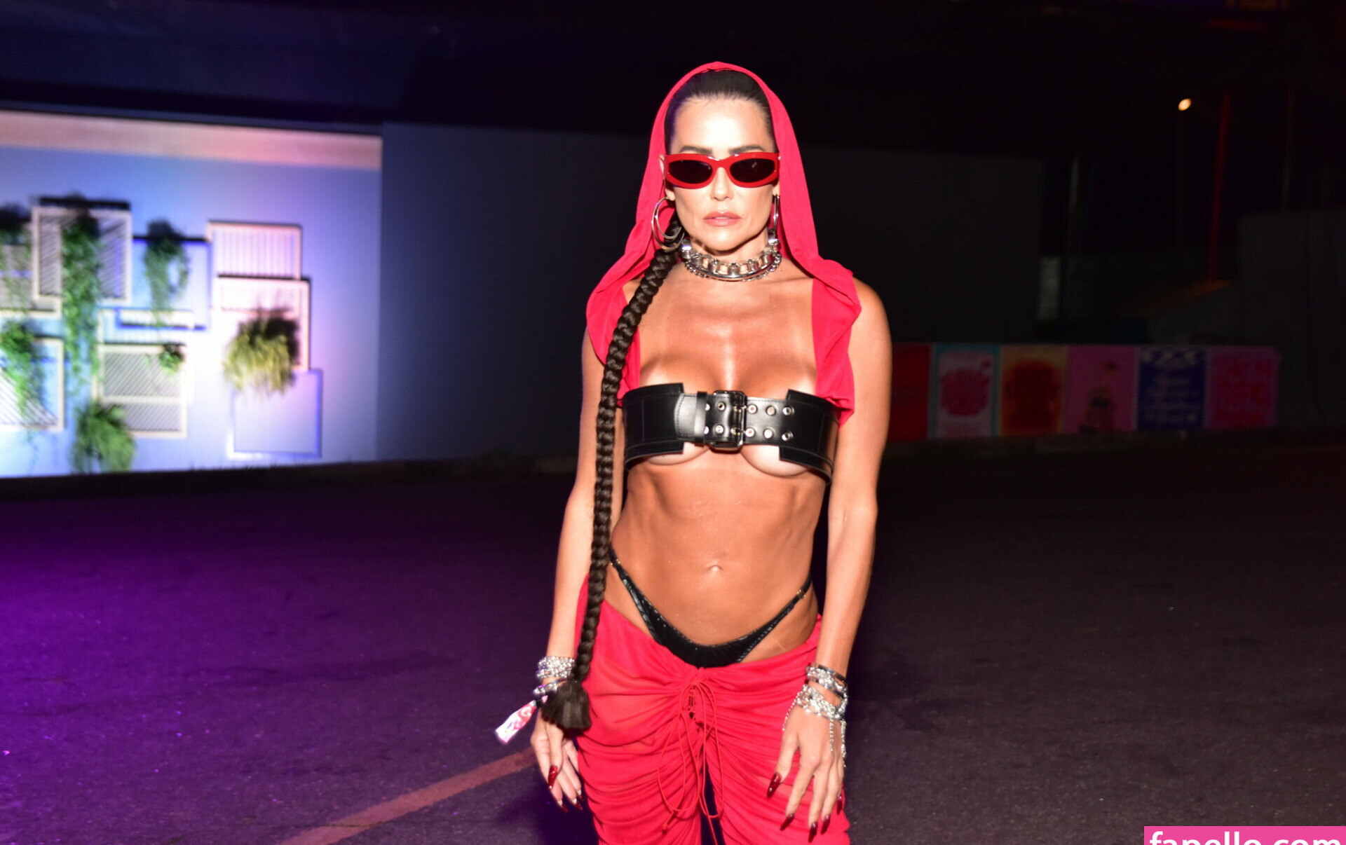 deborah-secco gallery photo #1033