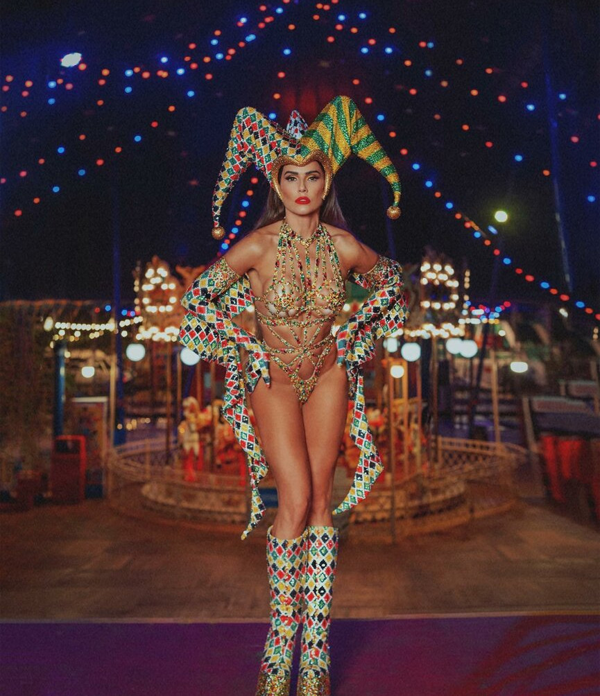 deborah-secco gallery photo #1093