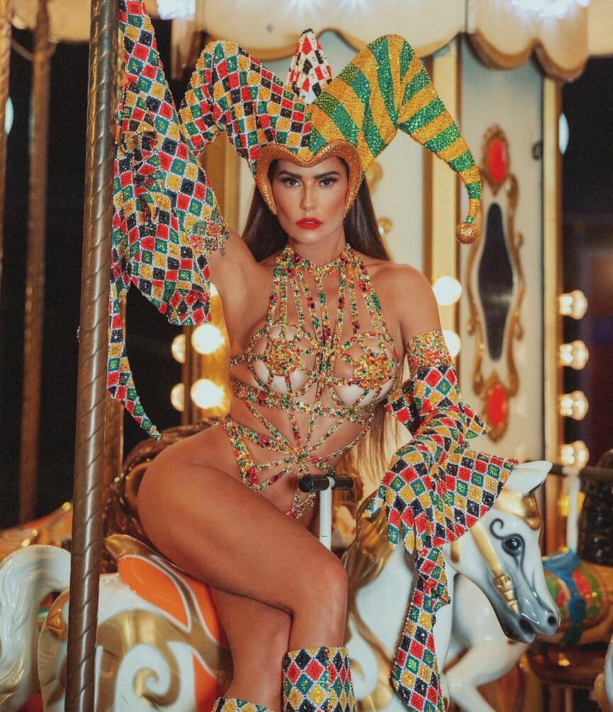 deborah-secco gallery photo #1109