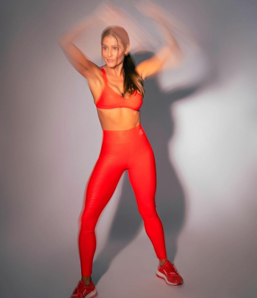 deborah-secco gallery photo #1284