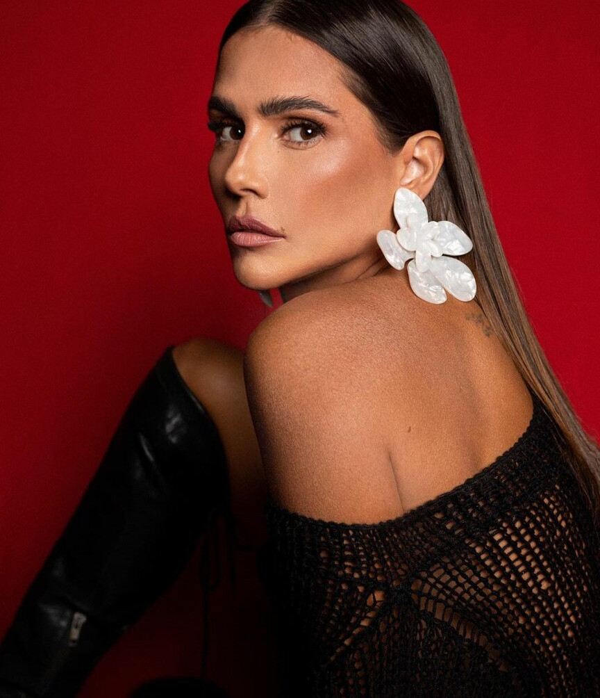 deborah-secco gallery photo #1289