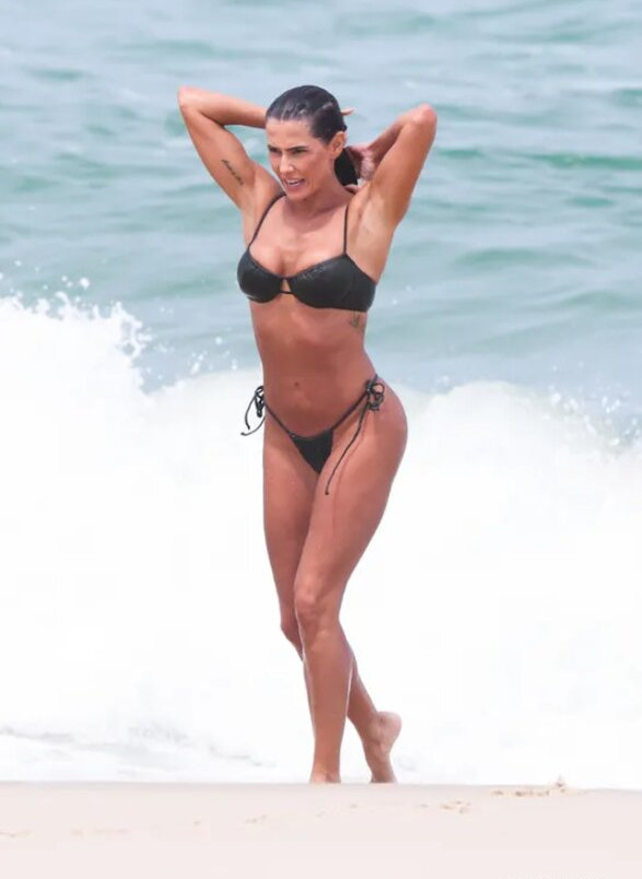 deborah-secco gallery photo #1301