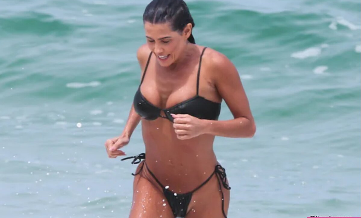 deborah-secco gallery photo #1313