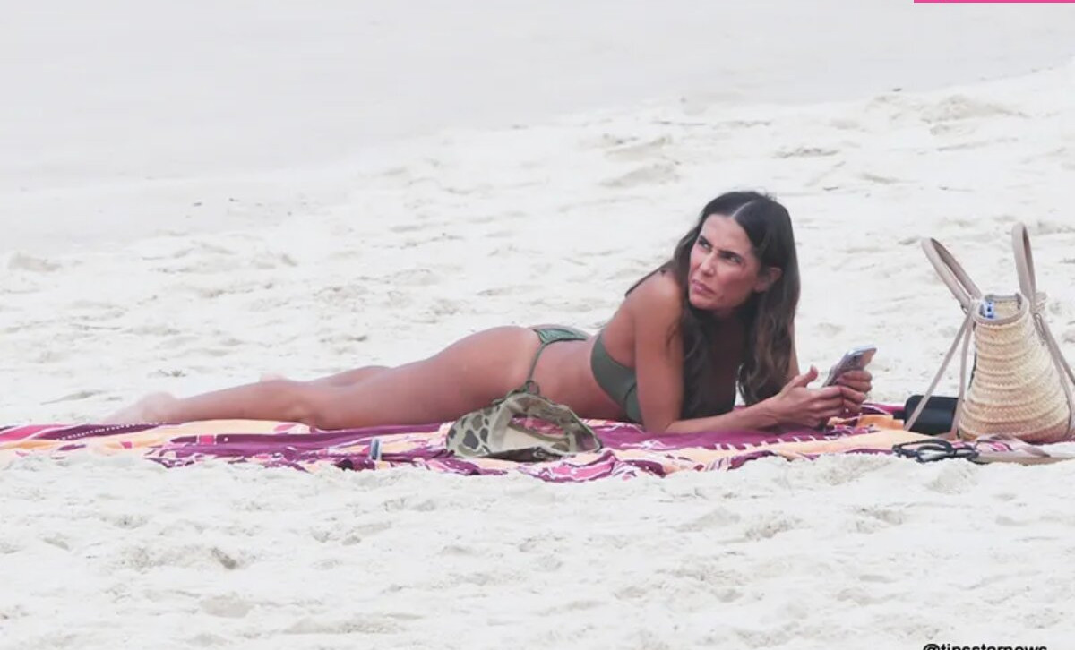 deborah-secco gallery photo #1320