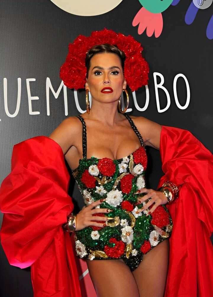 deborah-secco Nahé úniky fotek pouze od fanoušků #348 - Fapshots