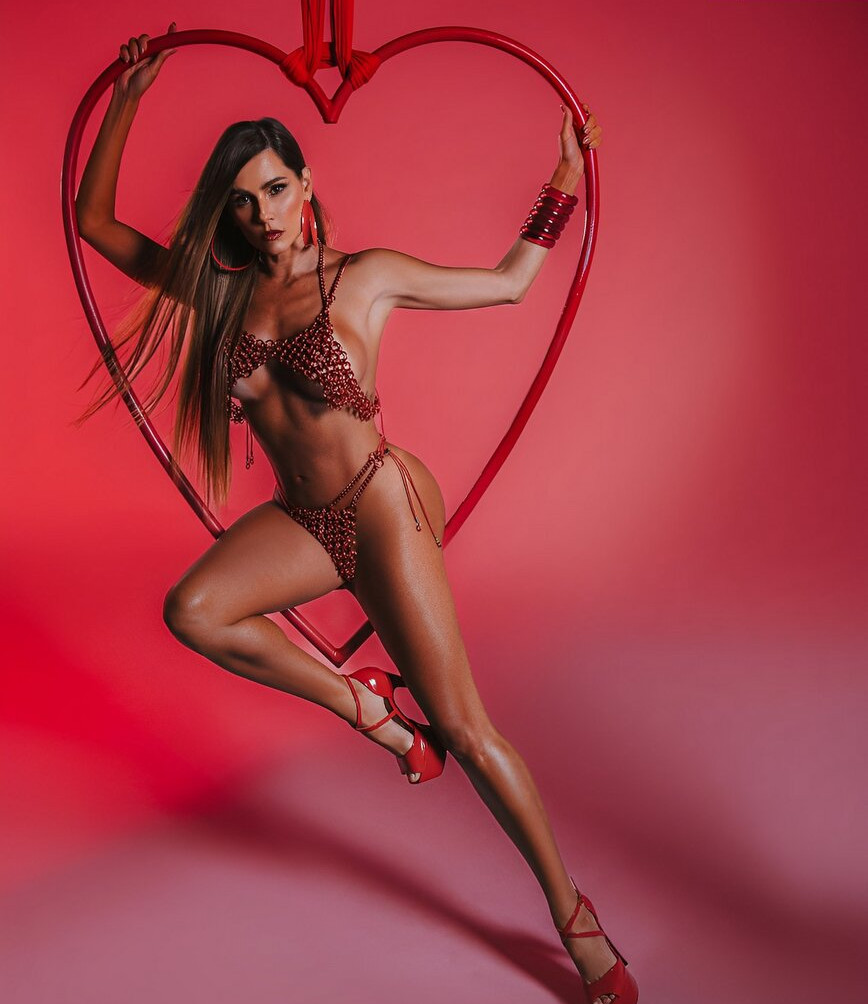 deborah-secco Nahé úniky fotek pouze od fanoušků #545 - Fapshots