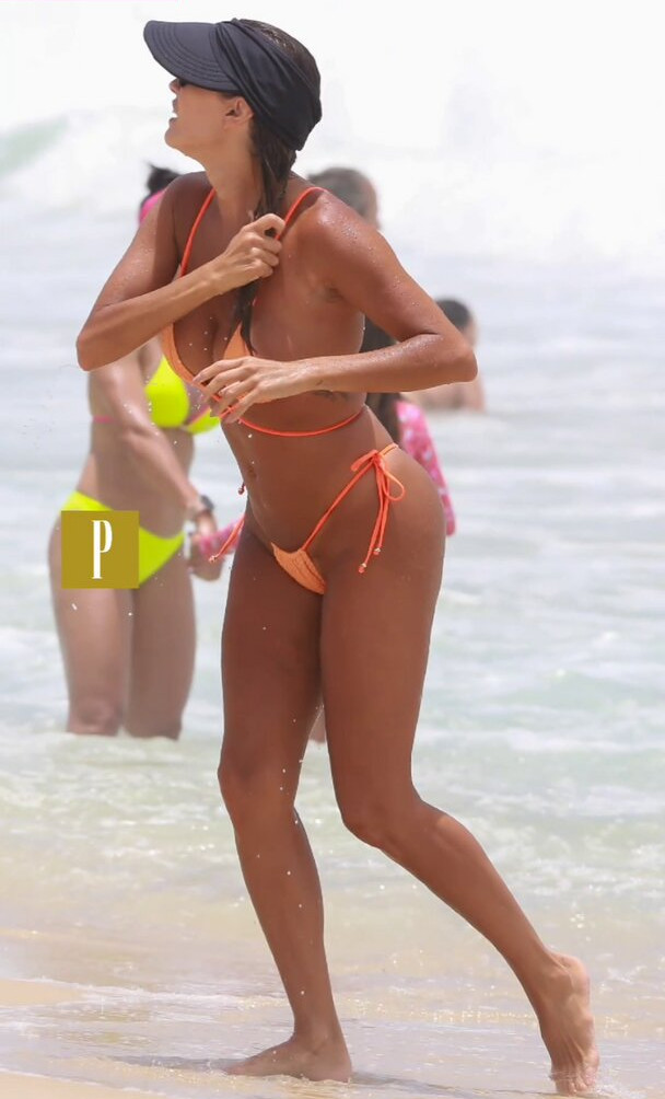 deborah-secco Nahé úniky fotek pouze od fanoušků #578 - Fapshots