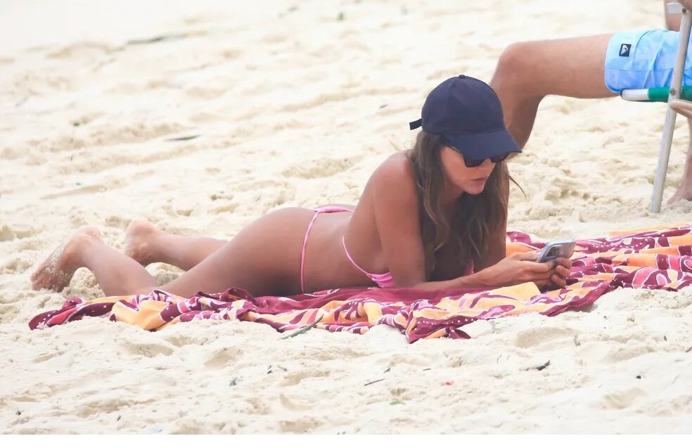 deborah-secco gallery photo #607