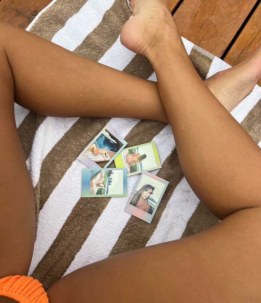 deborah-secco gallery photo #739