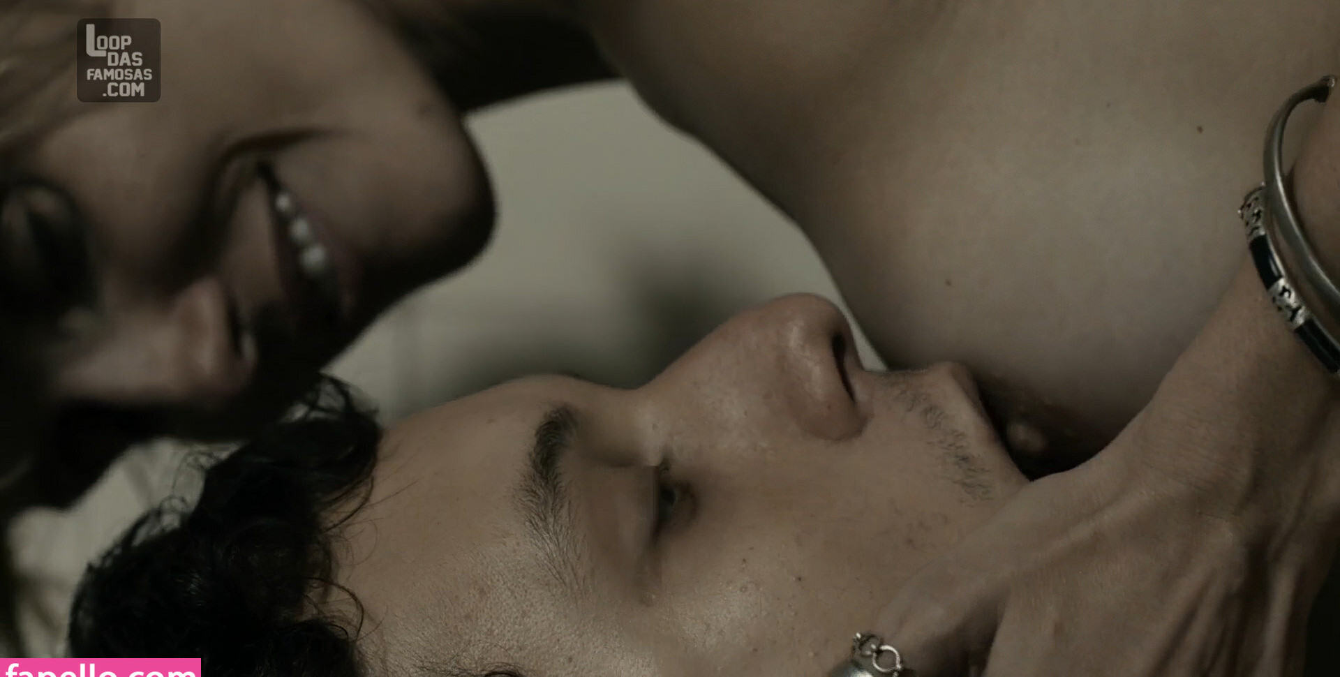 deborah-secco gallery photo #866