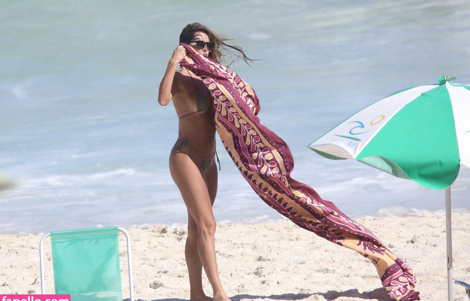 deborah-secco gallery photo #995