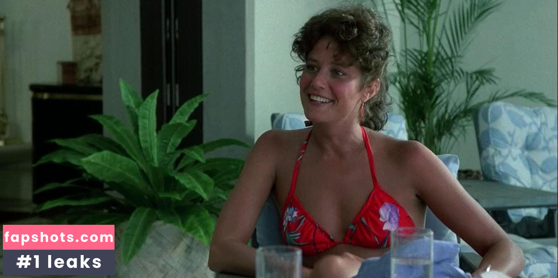 Debra Winger gallery photo #60