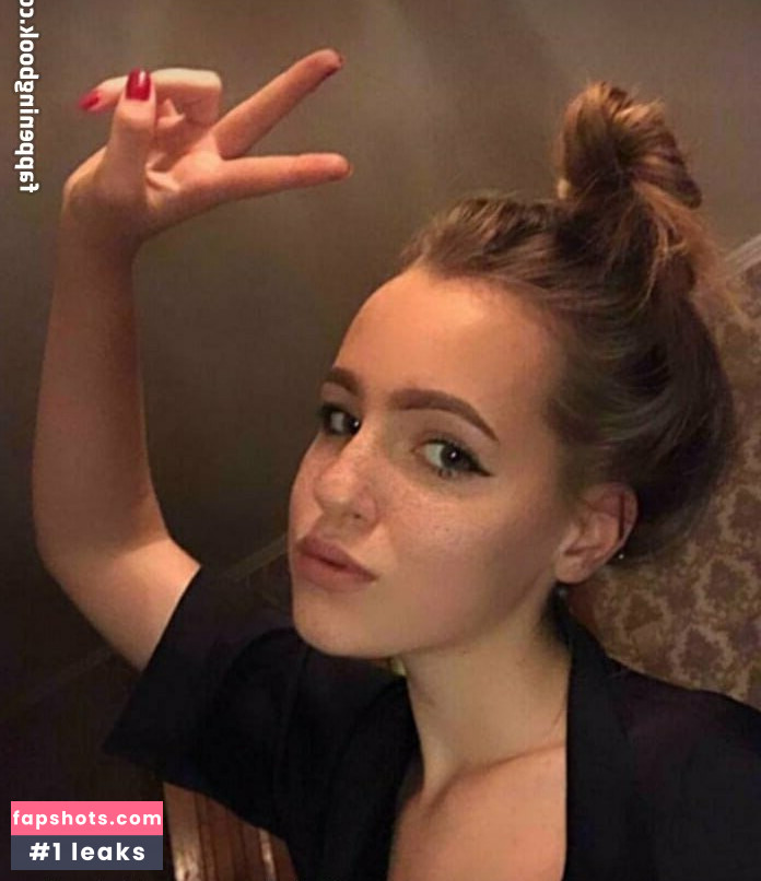 debrafox gallery photo #5