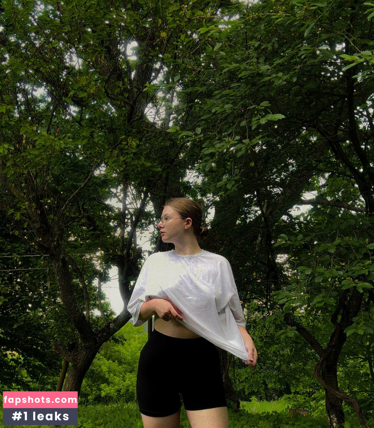 Deca_mo nude babe gallery