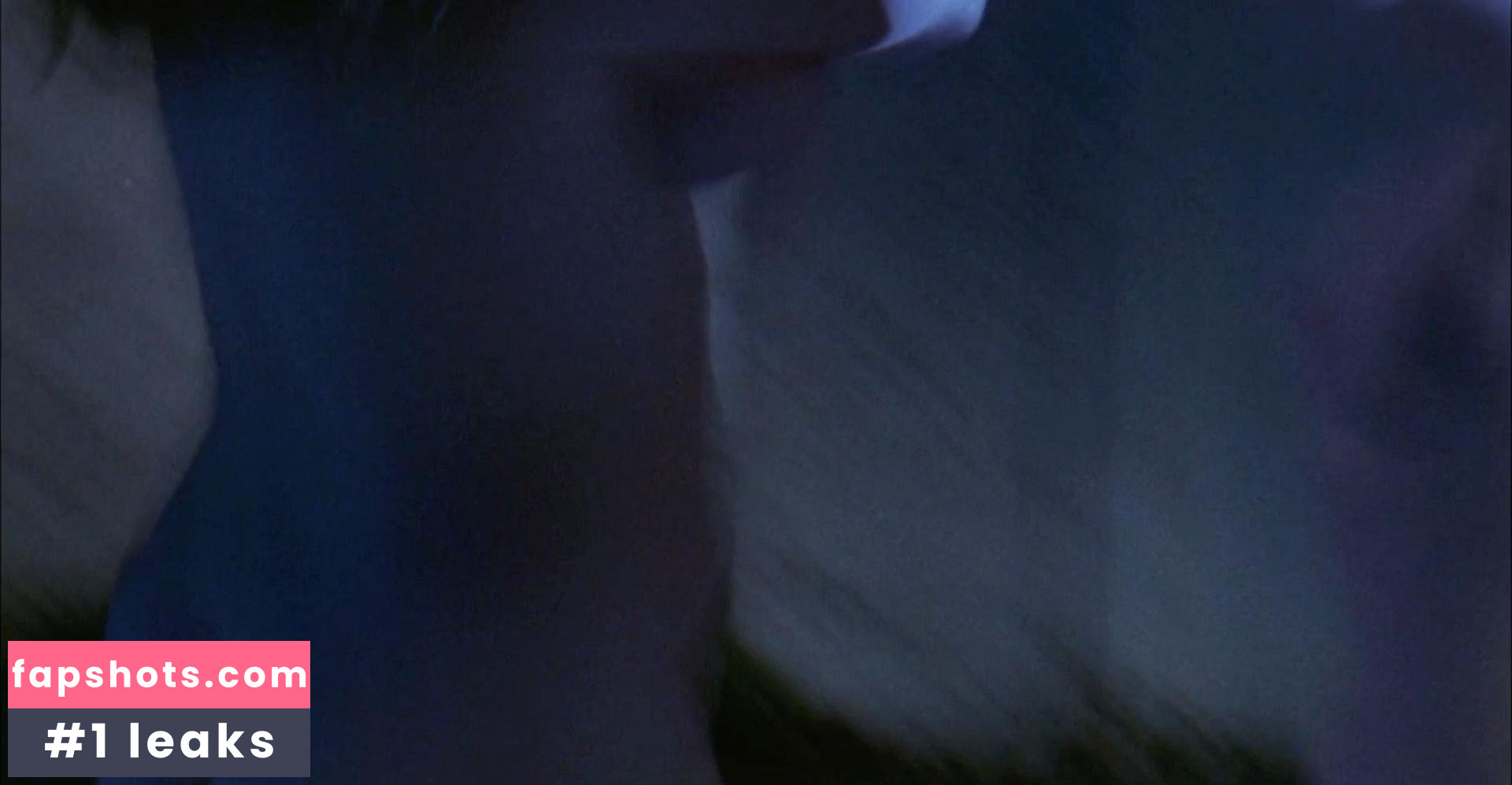 Dee Hennigan gallery photo #5