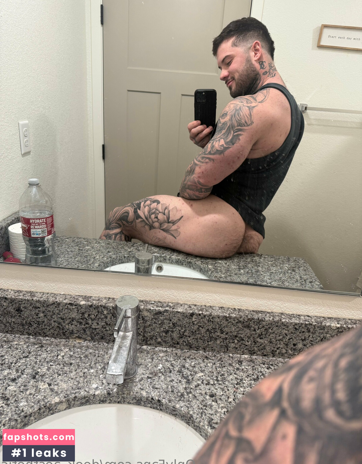 deek_aesthetic gallery photo #7