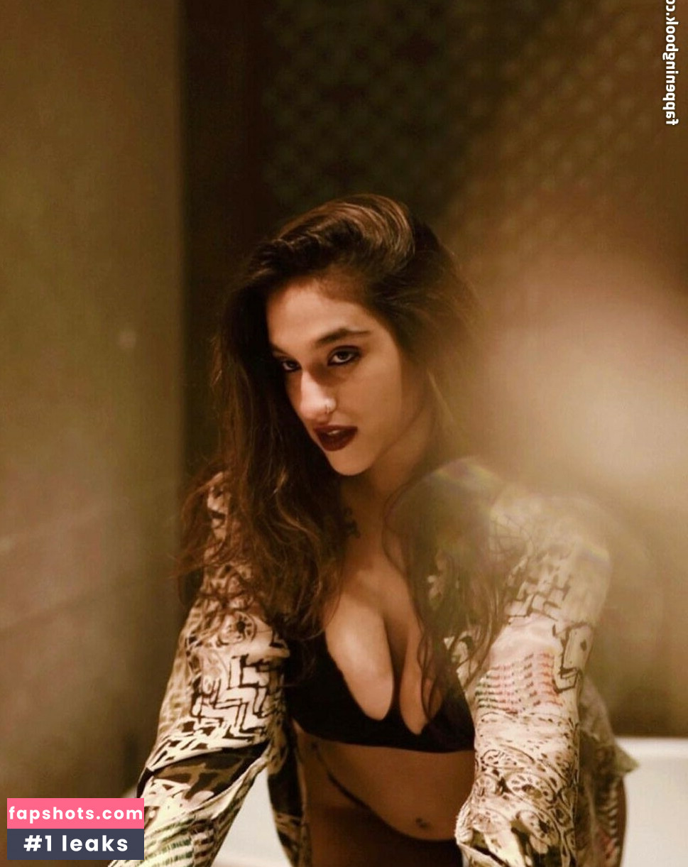 Deeksha Arora gallery photo #3