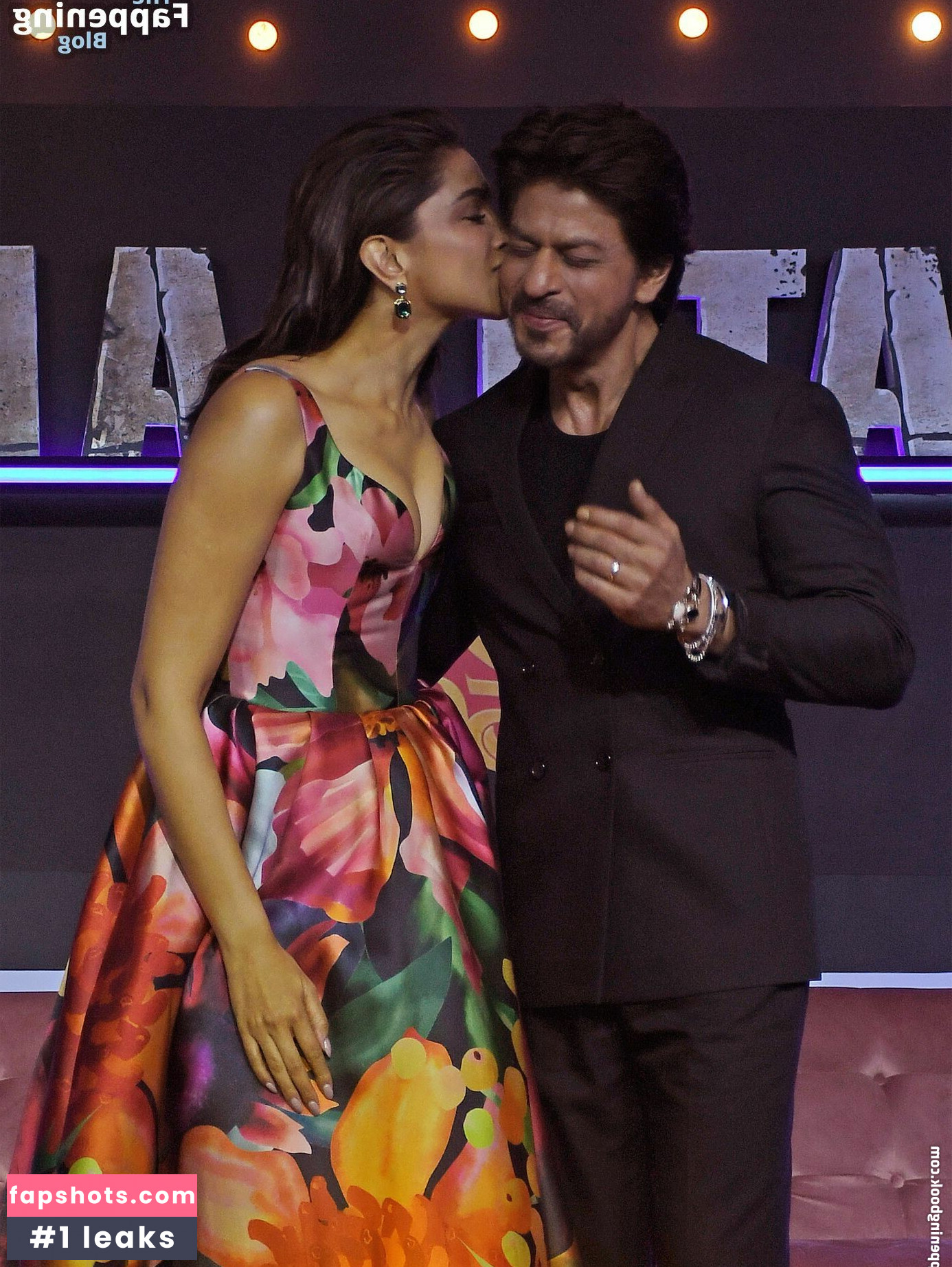 Deepika Padukone gallery photo #25