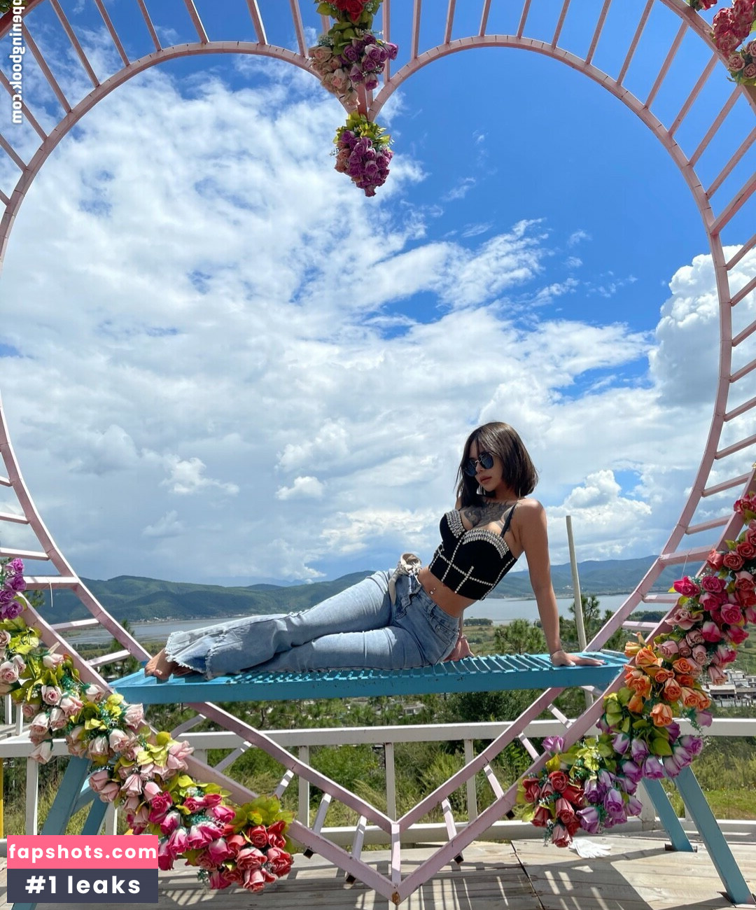 deer_white_ gallery photo #116